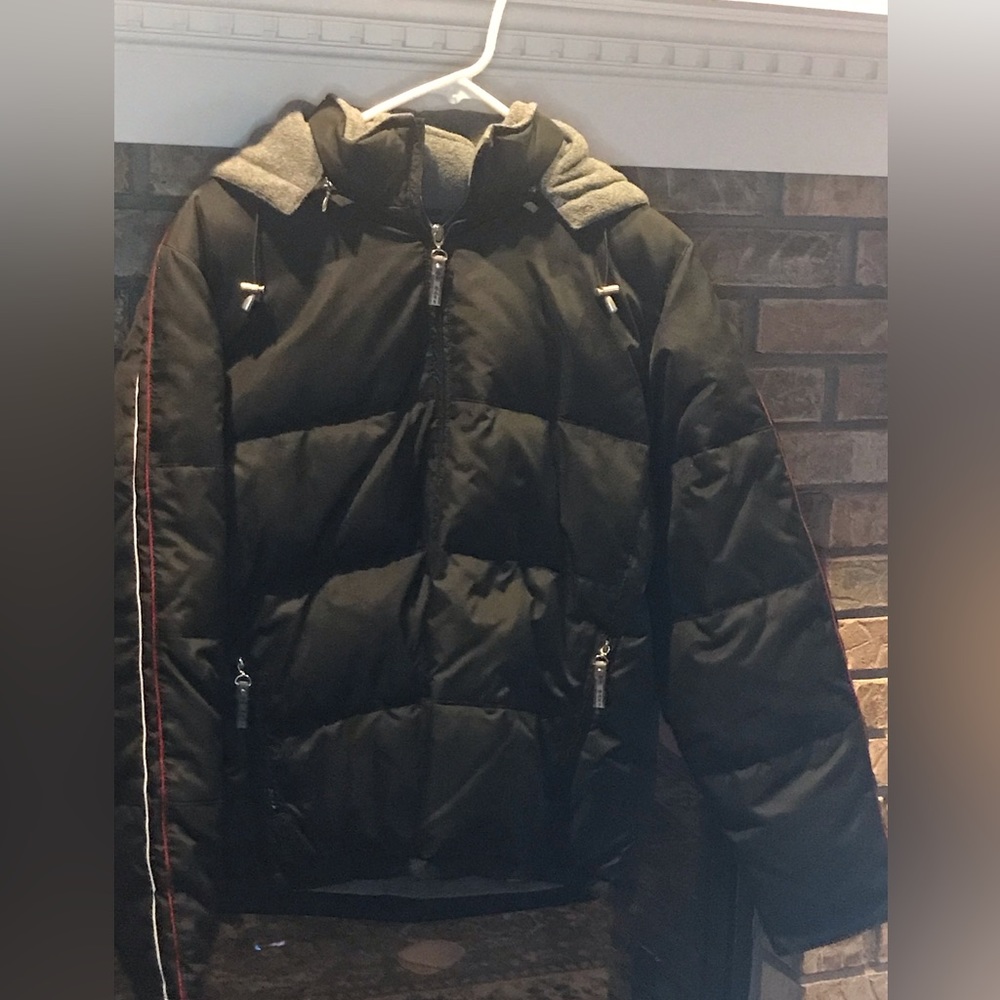 Black red and white large GH Bass and co winter coat